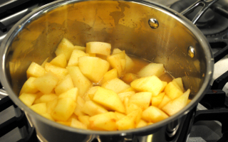 Spiced Apple-Pear Butter