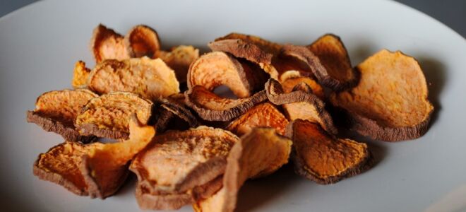 Simple Snacks: DIY Sweet Potato Chips