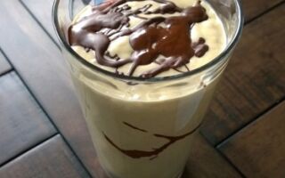 Peanut Butter Cup Smoothie
