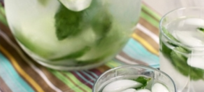 Cucumber Infused Water