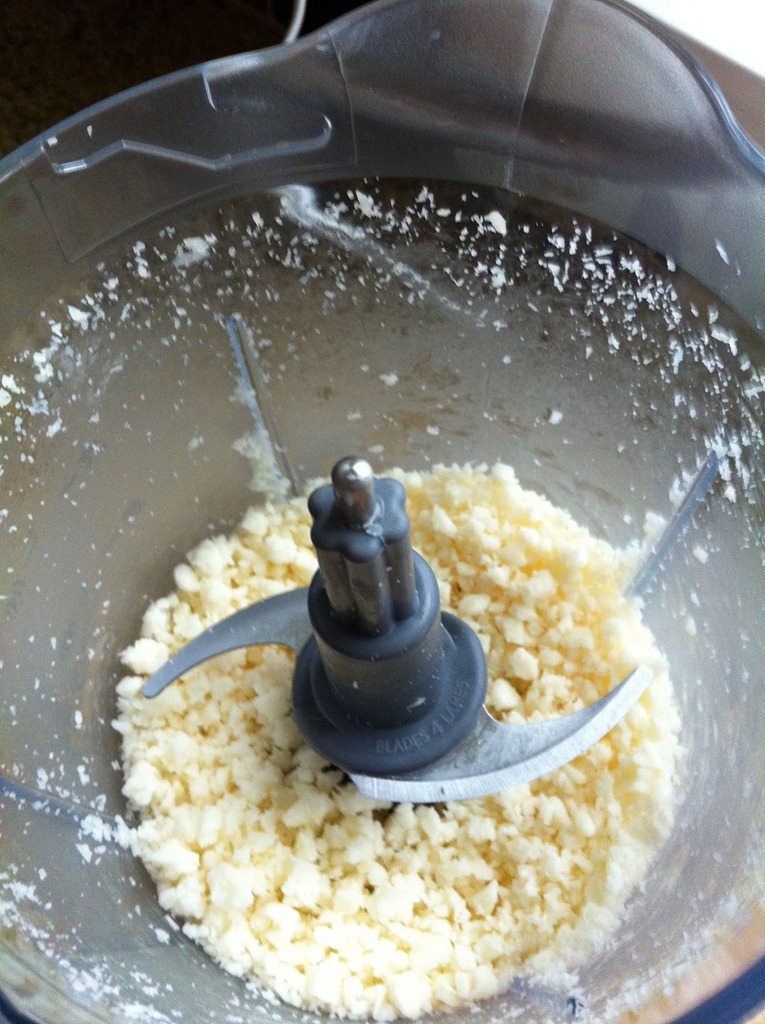 Nutri Ninja 🥷 in action. Easiest way to grate cheese 🧀 
